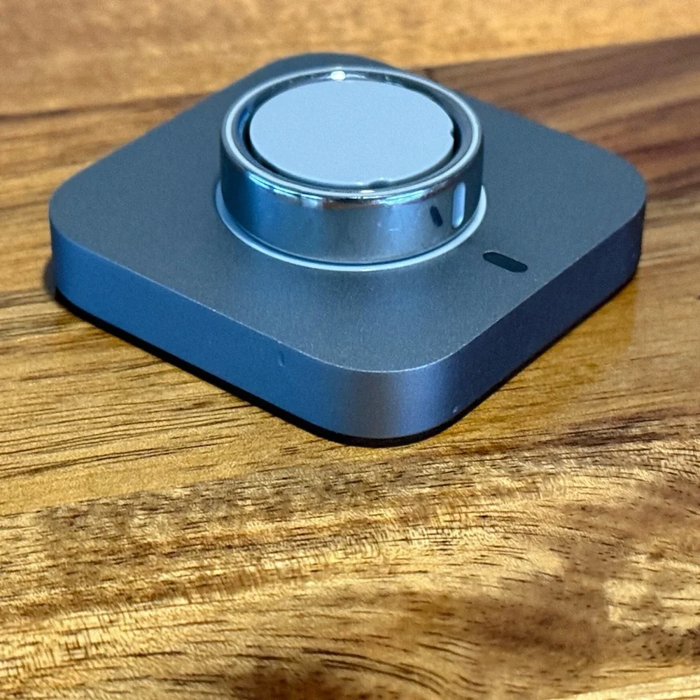 Oura Silver Charging Dock